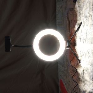 Tabletop Ring light with phone stand